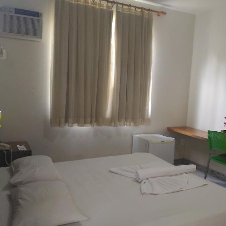 Hotel Pinheiros Chonim de Baixo Ngoại thất bức ảnh