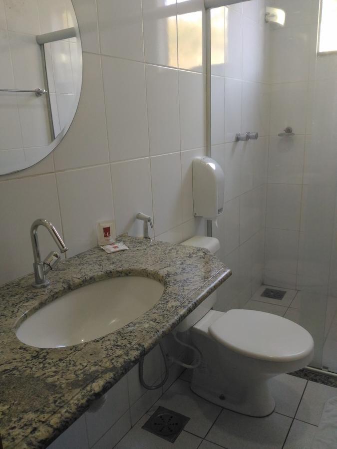 Hotel Pinheiros Chonim de Baixo Ngoại thất bức ảnh